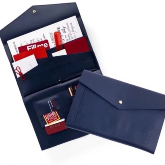 GLASS LADDER & CO. Megan Portfolio Clutch in Cloud Gray‎ - Picture 1 of 9
